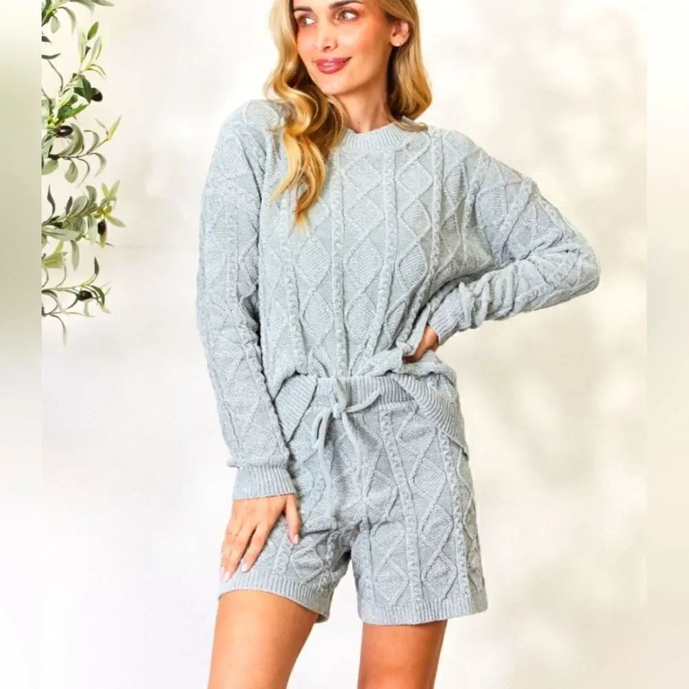BiBi Cable Knit Drawstring Sweater Shorts sz M